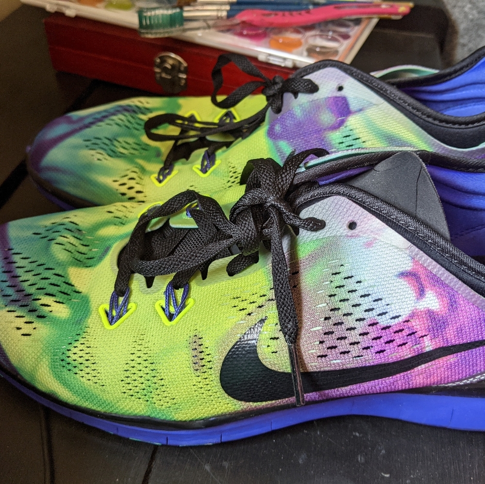 Women's Nike free 5.0 size 9.5